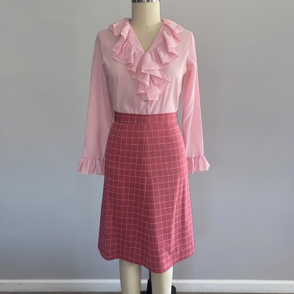 📦SOLD📦 VTG Ruffle Blouse - Picture 2 of 10